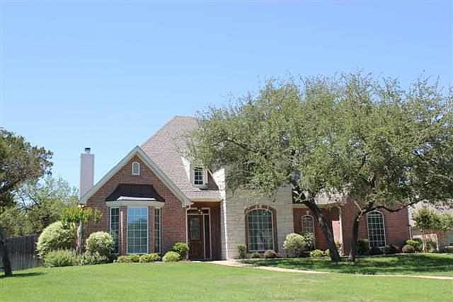 1st image of 251 Green Park Dr