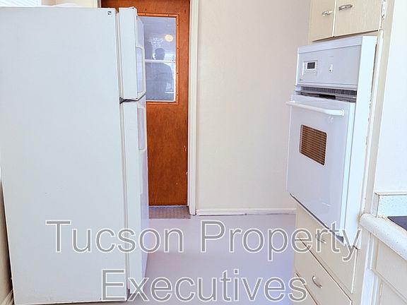 4th image of 3274 E Benson Hwy #17
