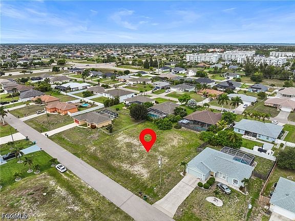 4th image of 2236 SW 19th Ave