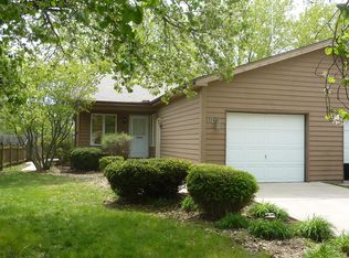 1324 Post Oak Ct, Crest Hill, IL 60403