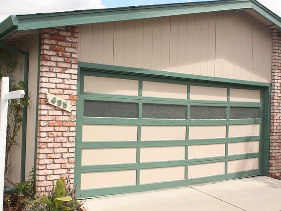 2nd image of 435 Chateau La Salle Dr