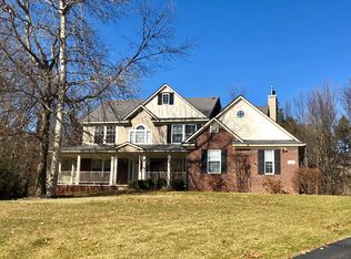 13696 W Quail Hollow Ct, Chelsea, MI 48118
