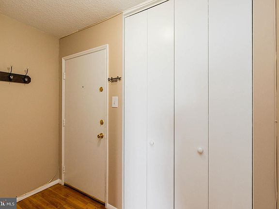 2nd image of 1101 Saint Paul St Unit 1510