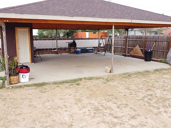 5th image of 2818 Lavanda Dr