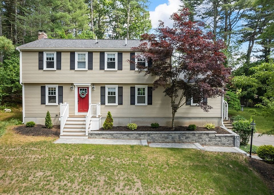 1st image of 23 Bonney Dr