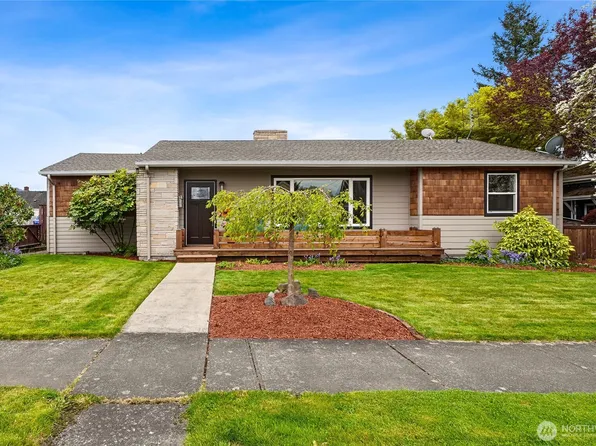 2232 Griffin Avenue, Enumclaw, WA 98022