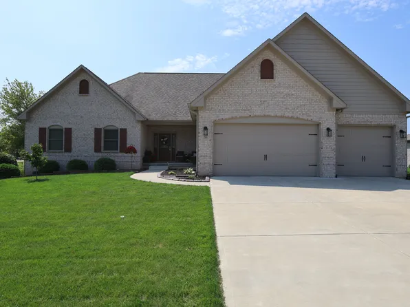 1709 Leicester Dr, Danville, IN 46122
