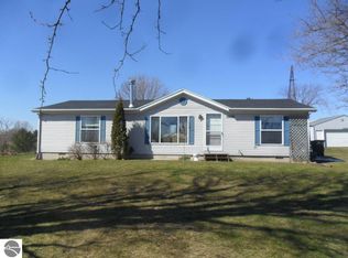19607 50th Ave, Marion, MI 49665