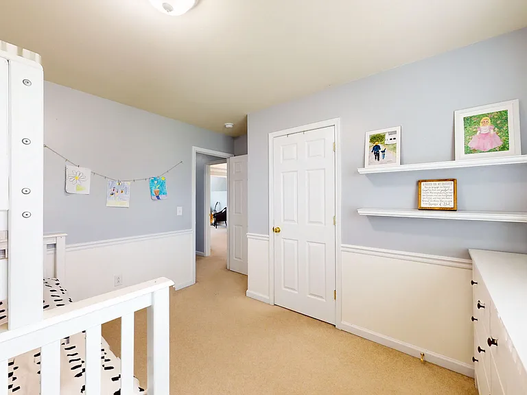 2259 Dewey Dr — Photo 24