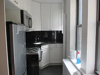 Rented by Rita S Citrin, LREB