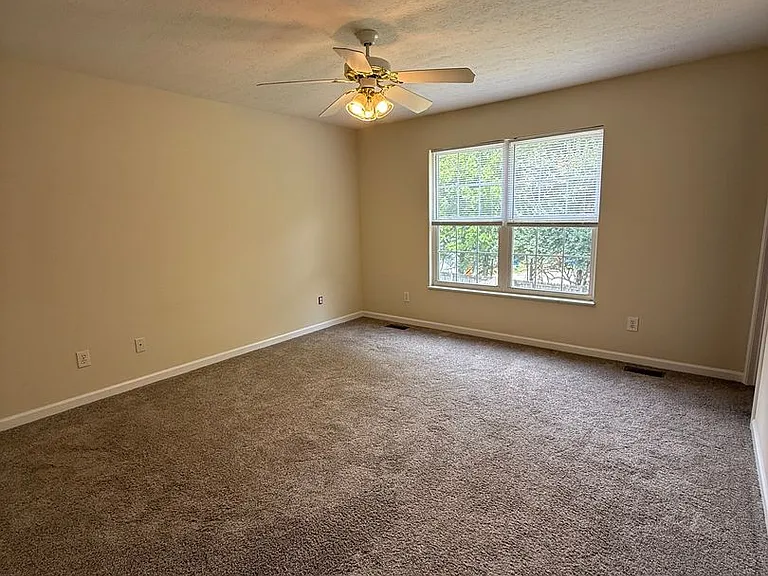 2333 Settlers Ridge Ln — Photo 8
