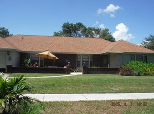 865 Lakewood Cir, Merritt Island, FL 32952