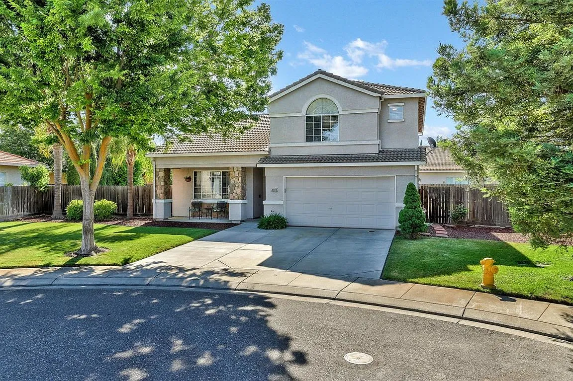 4000 Wild Poppy Ct photo 1