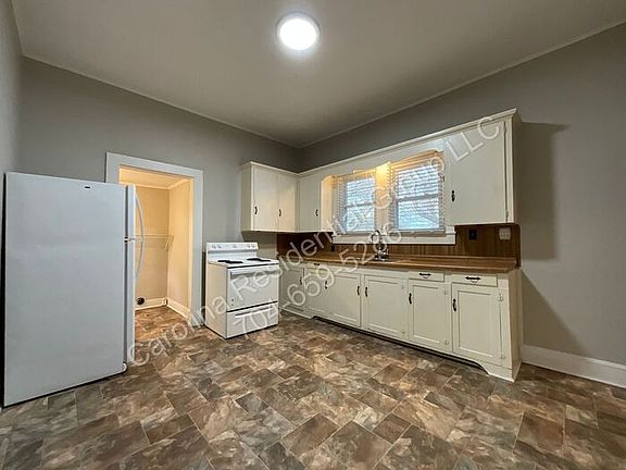 4th image of 607 Forest Ave