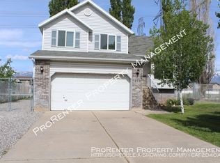 874 S 1150 W, Clearfield, UT 84015