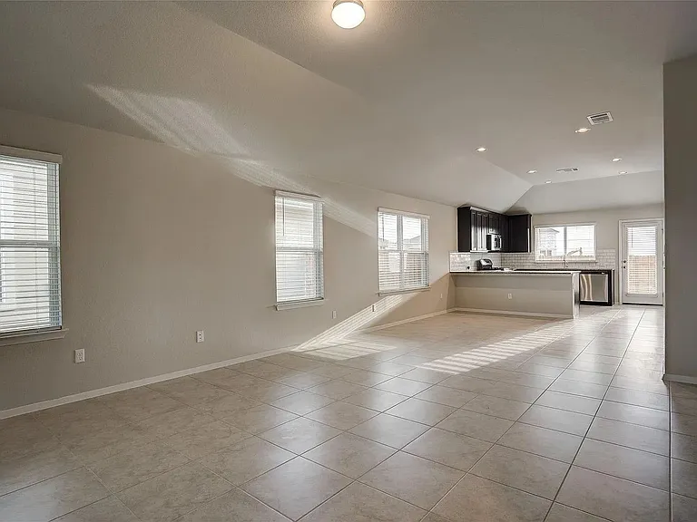 171 White Dunes Dr — Photo 25