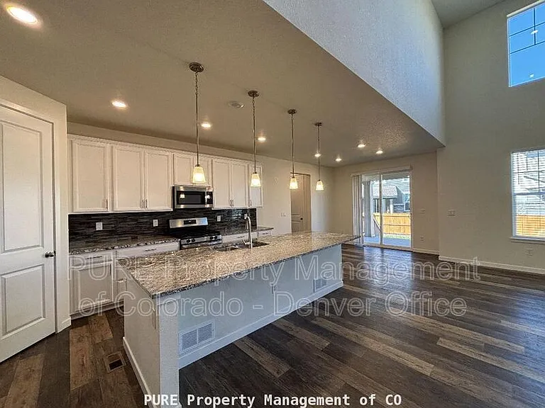 933 S Eaton Park Way — Photo 6
