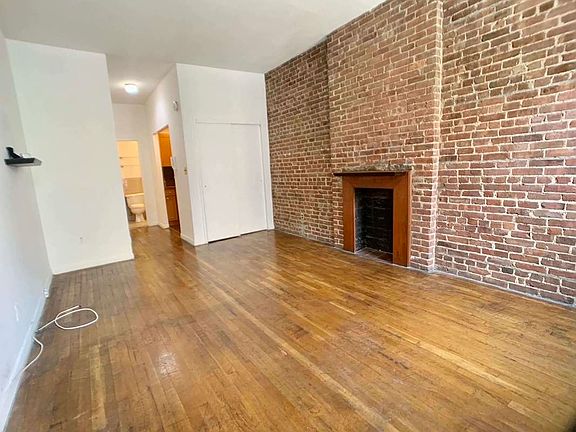 2nd image of 1369 1st Ave APT 2C