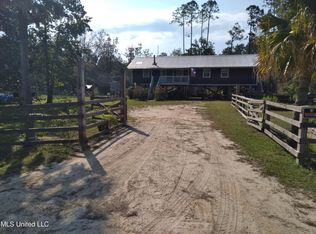 16077 10th St, Pearlington, MS 39572