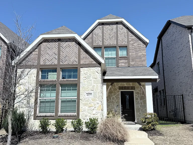 4127 Stockyard Station Ln — Photo 1