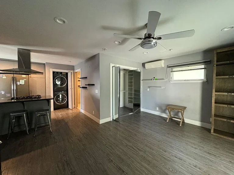 408 Del Oro Ave — Photo 10