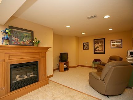 5th image of 2522 Driftwood Ct