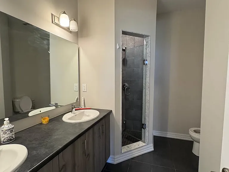 4311 Mann St #13 — Photo 8