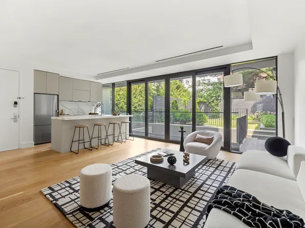 153 Green Street 1B image 1 of 13