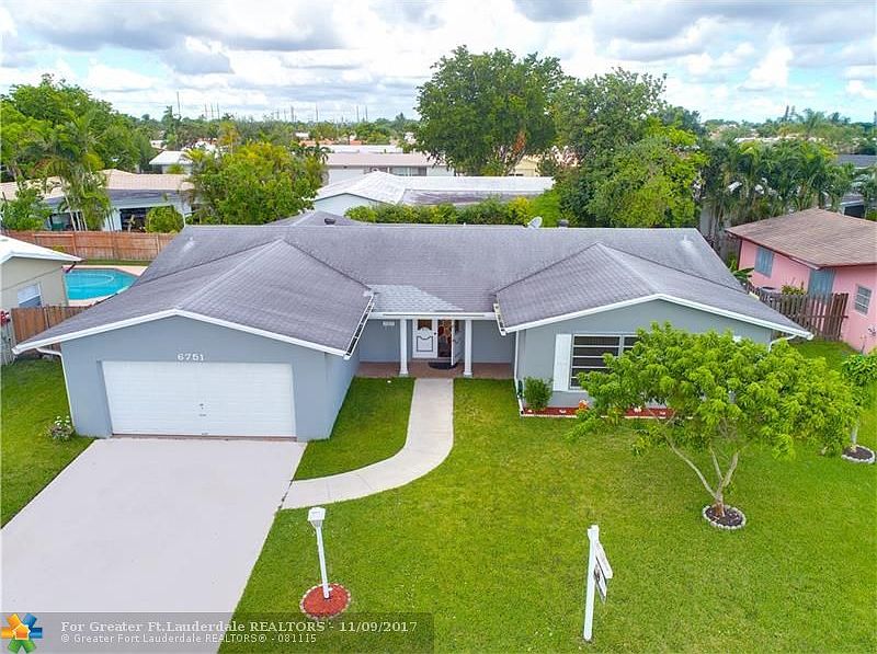 1st image of 6751 Royal Palm Blvd