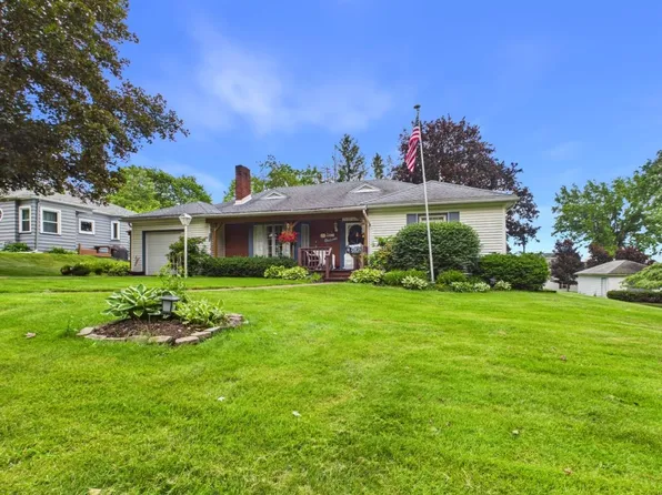 222 Chestnut St, Kane, PA 16735