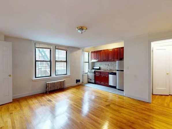 321 East 54th Street image 1 of 5