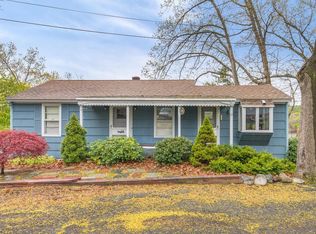75 Dale St, Methuen, MA 01844