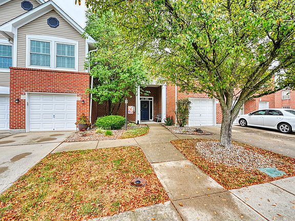 2nd image of 30 Parkside Dr