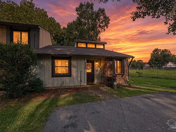 2nd image of 6099 Hilburn Rd