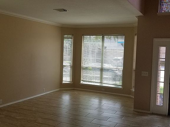 3rd image of 3415 Farrel Hill St
