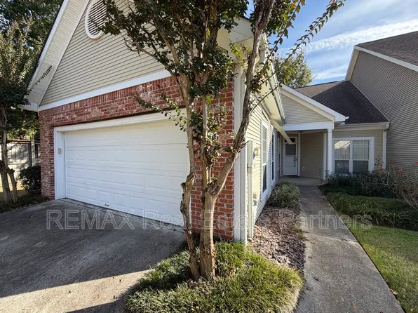 110 Silver Point, Hattiesburg, MS 39402