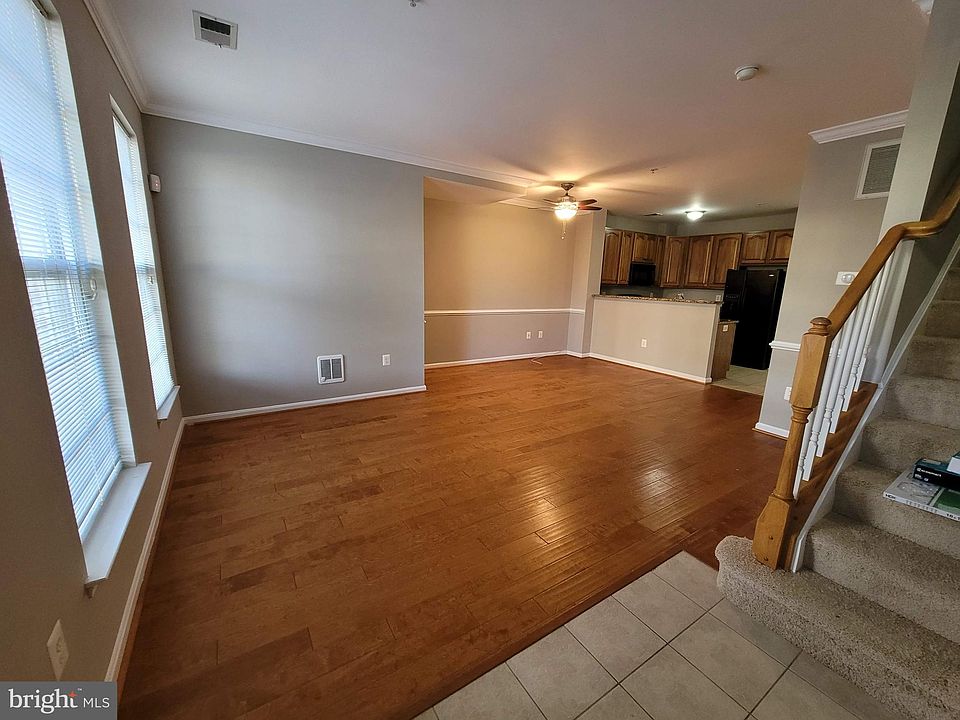 1st image of 15507 John Diskin Cir
