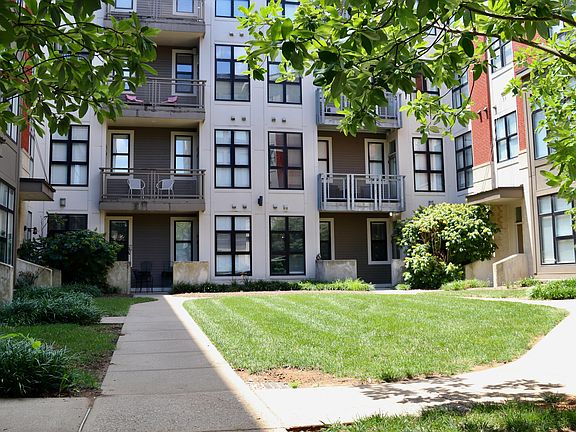 2nd image of 220 Cedar St APT 107