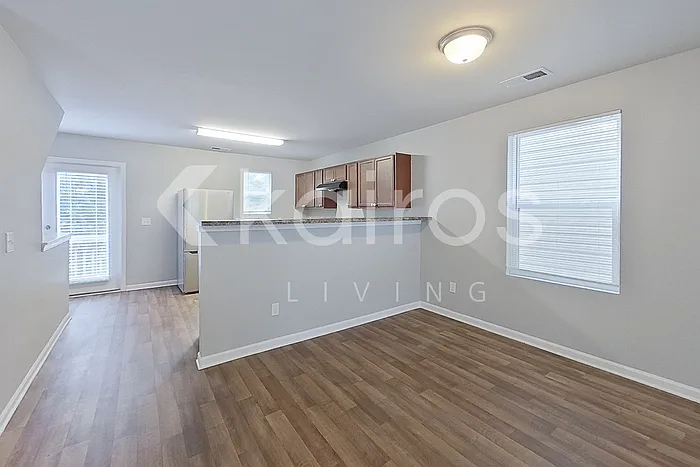 132 Tybo Dr — Photo 5