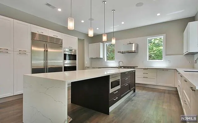 97 George St — Photo 8