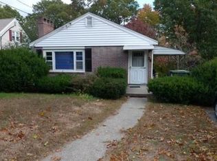 26 Nelson Dr, Dedham, MA 02026