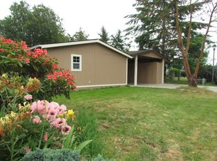 2173 Victoria Ave, Port Townsend, WA 98368