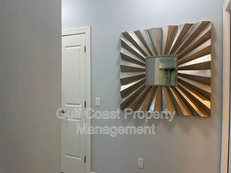 260 Hidden Bay Dr #401 — Photo 18