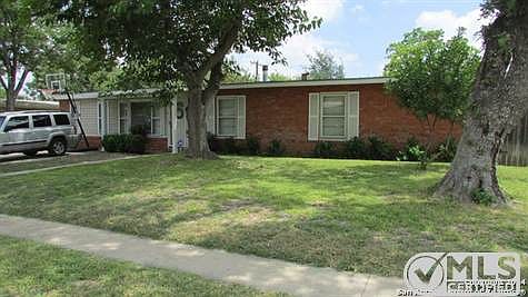 1st image of 615 Clearview Dr
