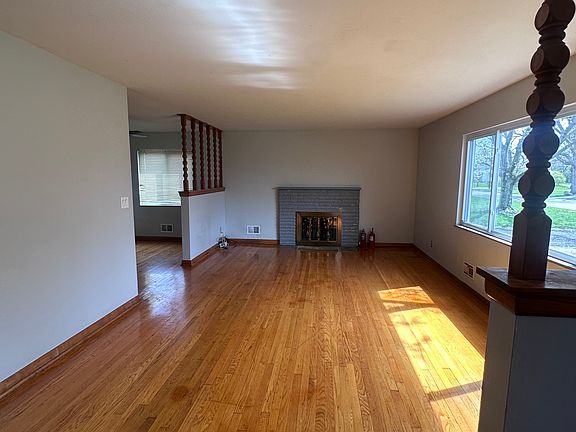 3rd image of 2636 Nottingham Rd