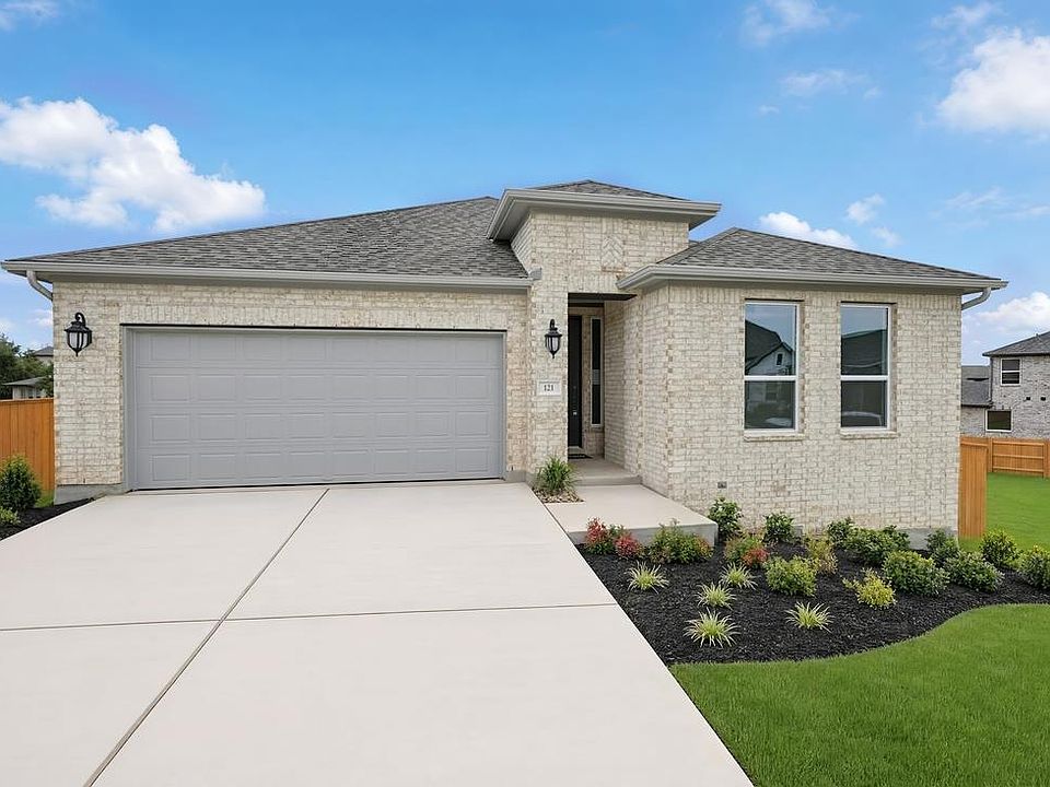 1st image of 121 Amber Oak Ln