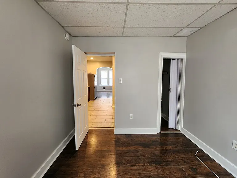 3114 W Gordon St — Photo 6