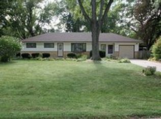 N57W15147 Vista Ln, Menomonee Falls, WI 53051