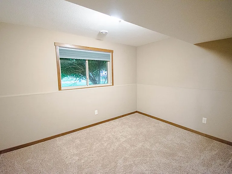 6736 Clarkia Dr NW — Photo 14