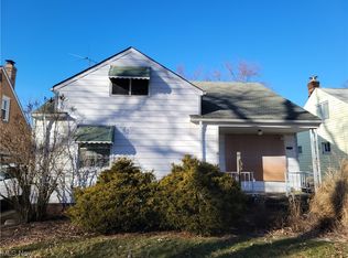 5683 Cherokee Dr, Lyndhurst, OH 44124